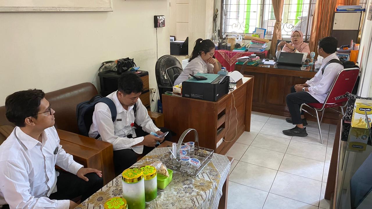 DISKOMINFO Kota Semarang Koordinasi dengan Kelurahan Pudakpayung untuk Persiapan Lomba Kelurahan Se-Indonesia